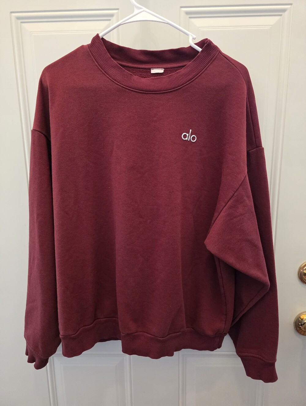 Alo Accolade Crew Neck in Burgundy